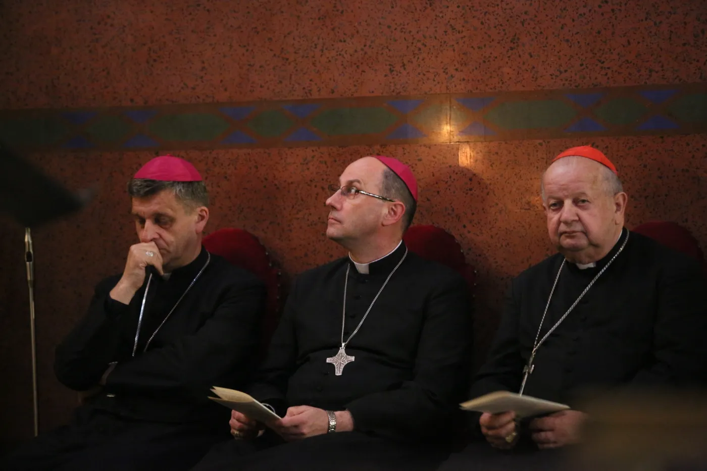 Prymas: chcemy oczyszczać Kościół z pedofilii, nawracać siebie