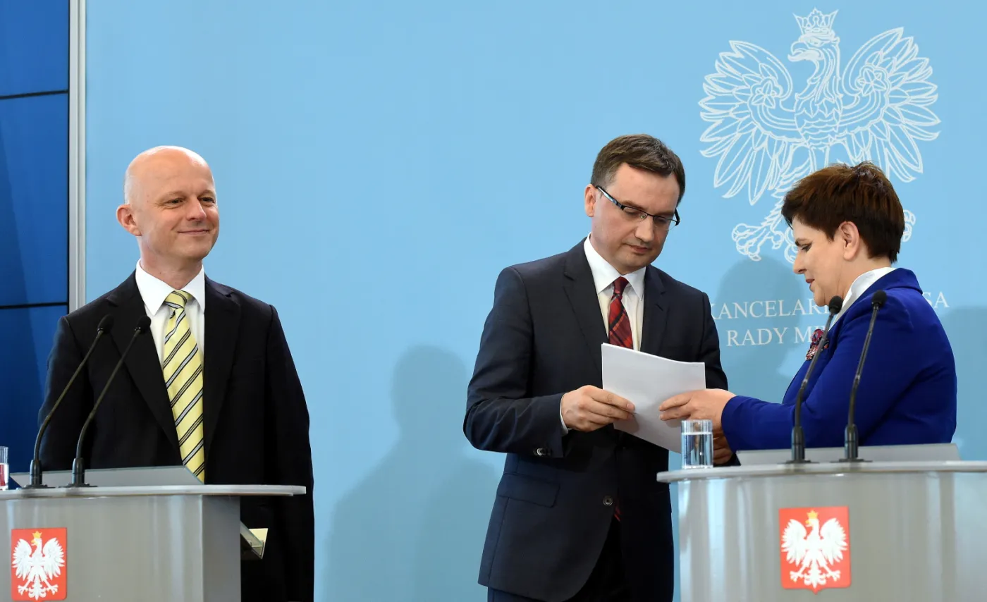 Szałamacha: Trzeba przestać pobłażliwie traktować fałszowanie faktur