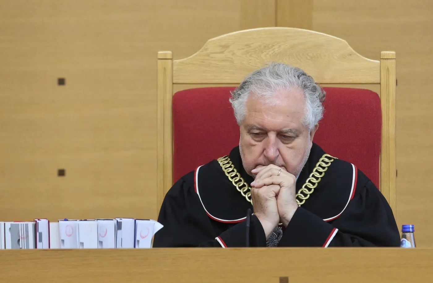 Rzepliński: Trzej sędziowie wybrani przez Sejm w grudniu nie mogą orzekać. Te miejsca są zajęte