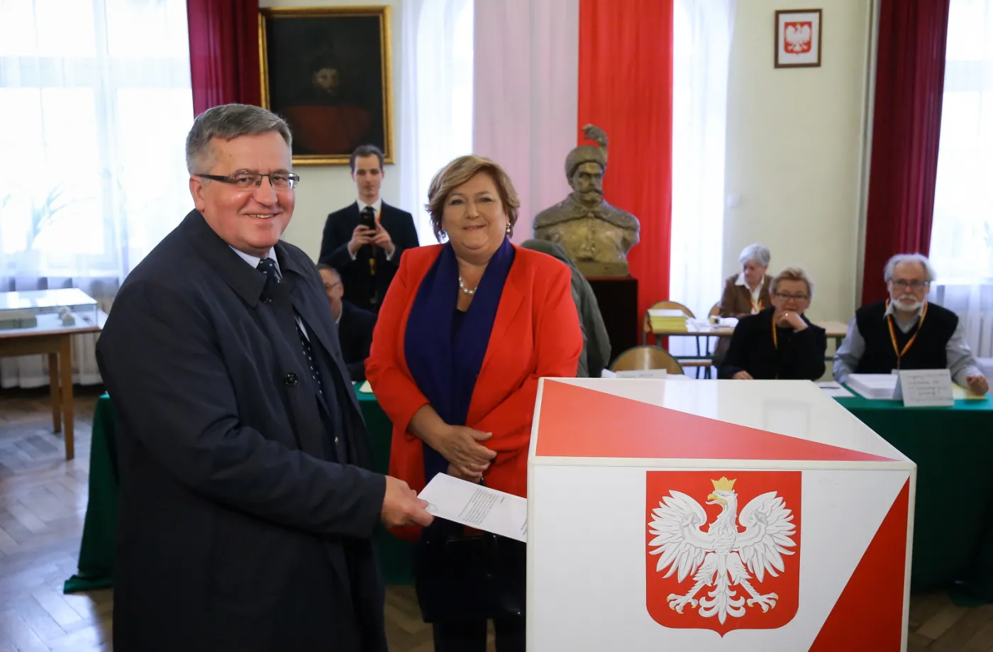 2352368-wybory-bronislaw-komorowski.jpg