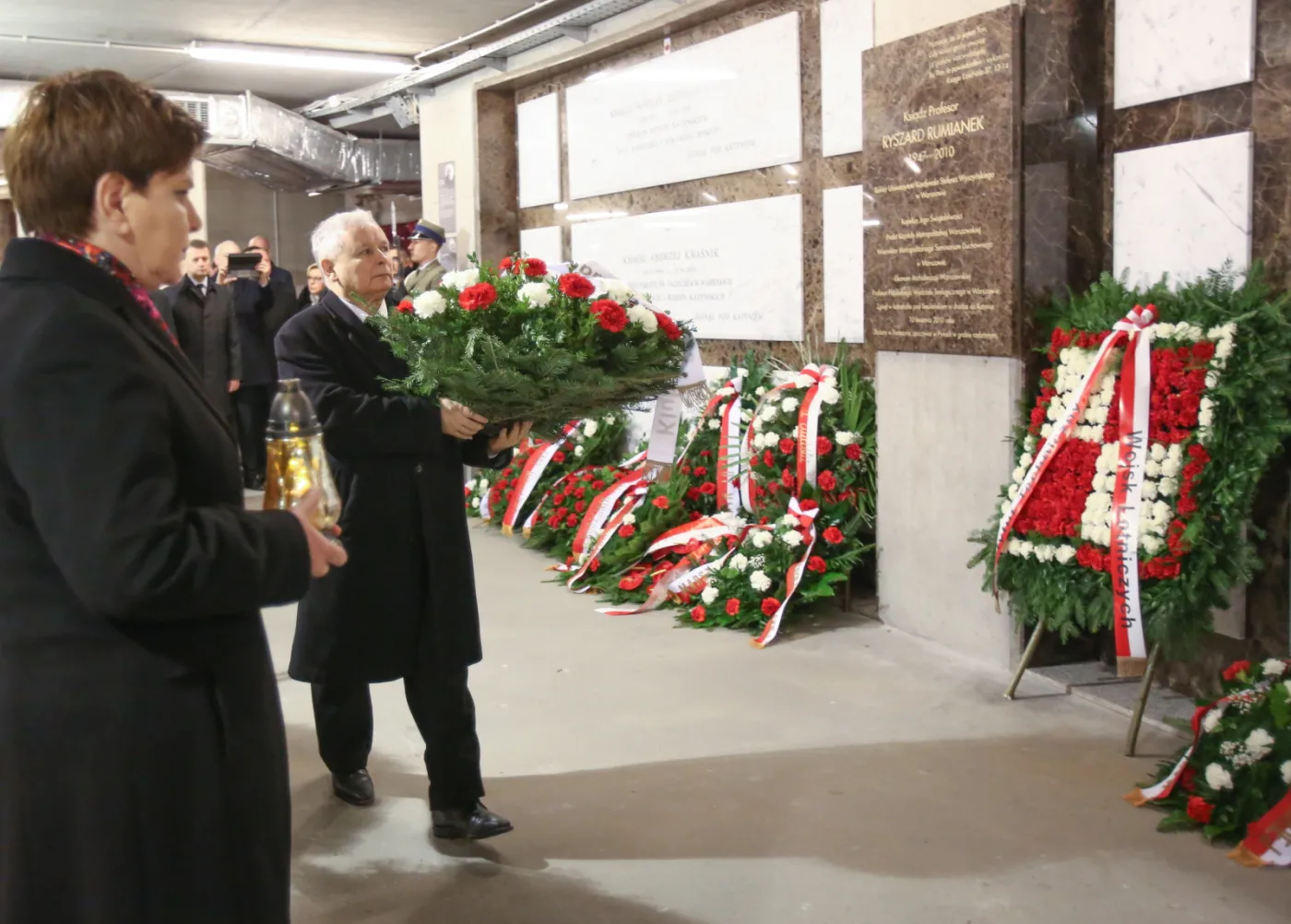 2513236-premier-beata-szydlo-i-prezes.jpg