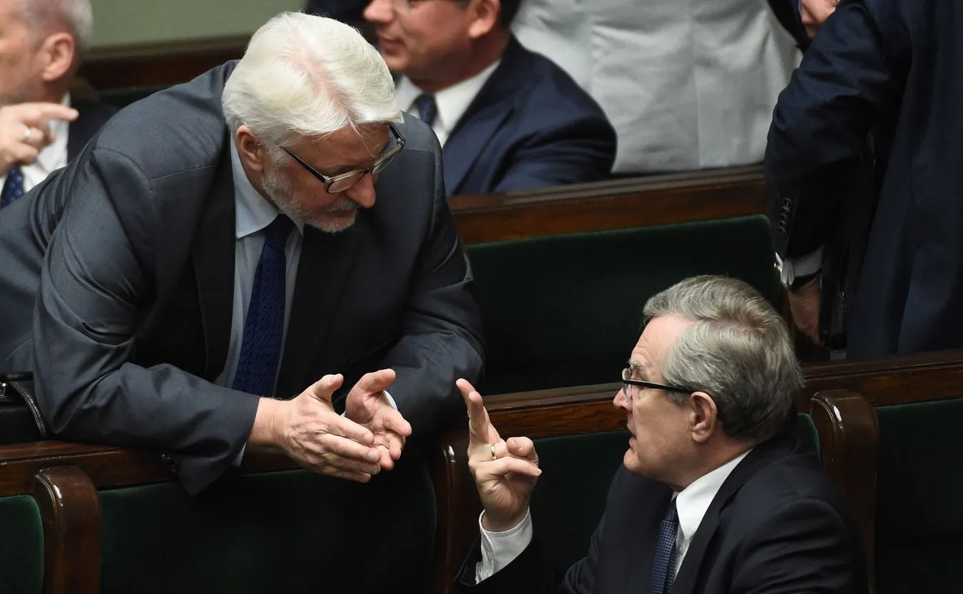 Francja: Szef polskiej dyplomacji zajął dobrą pozycję negocjacyjną