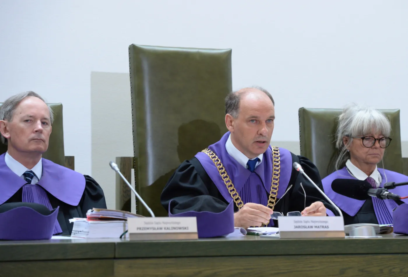 Sędziowie, od lewej Przemysław Kalinowski, Jarosław Matras i Dorota Rysińska.
