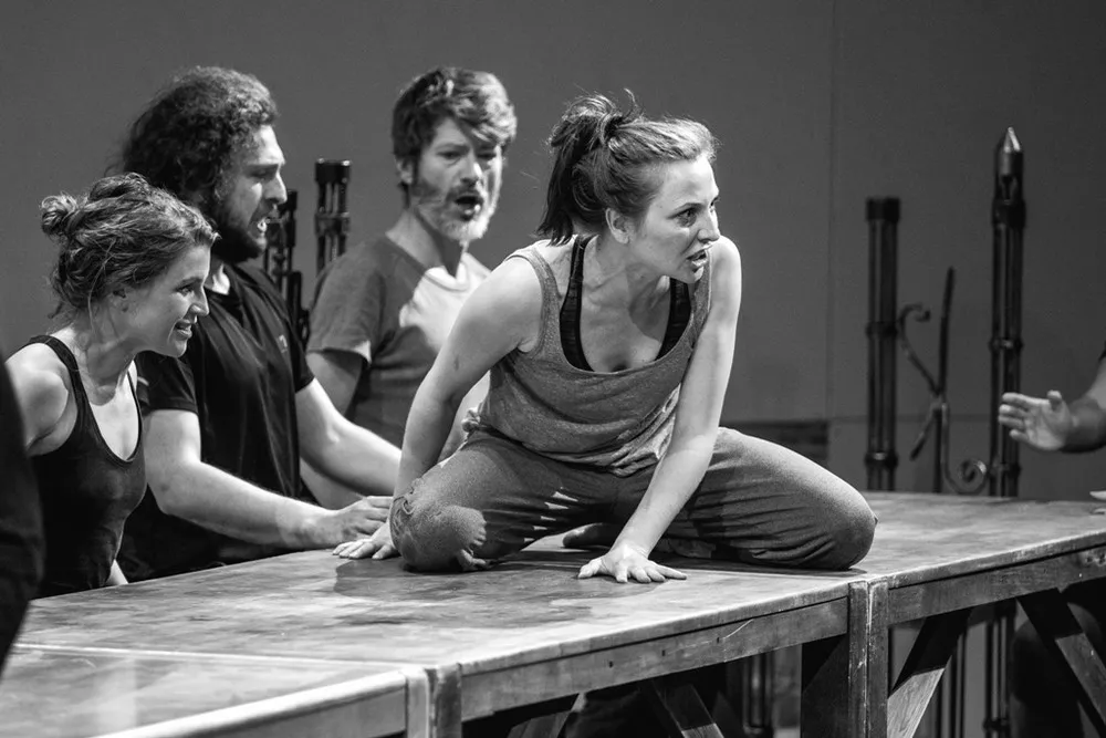 "Hamlet-komentarz" Teatr Pieśń Kozła, fot. Mateusz Bral
