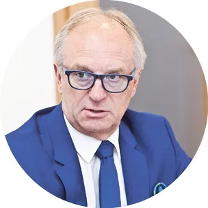 3001148-marek-kowalski-przewodniczacy.jpg