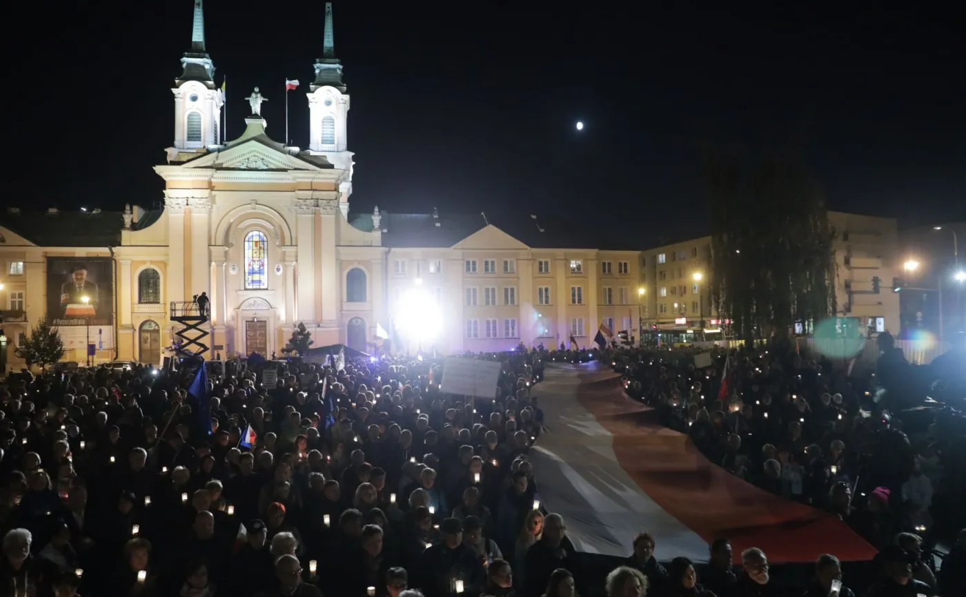 "Suweren mówi nie". Protest przeciwko reformie sądownictwa