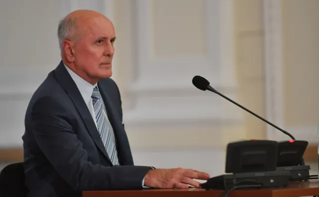 Trzaskowski: Nie będę wzywał Andrzeja Waltza do oddania pieniędzy