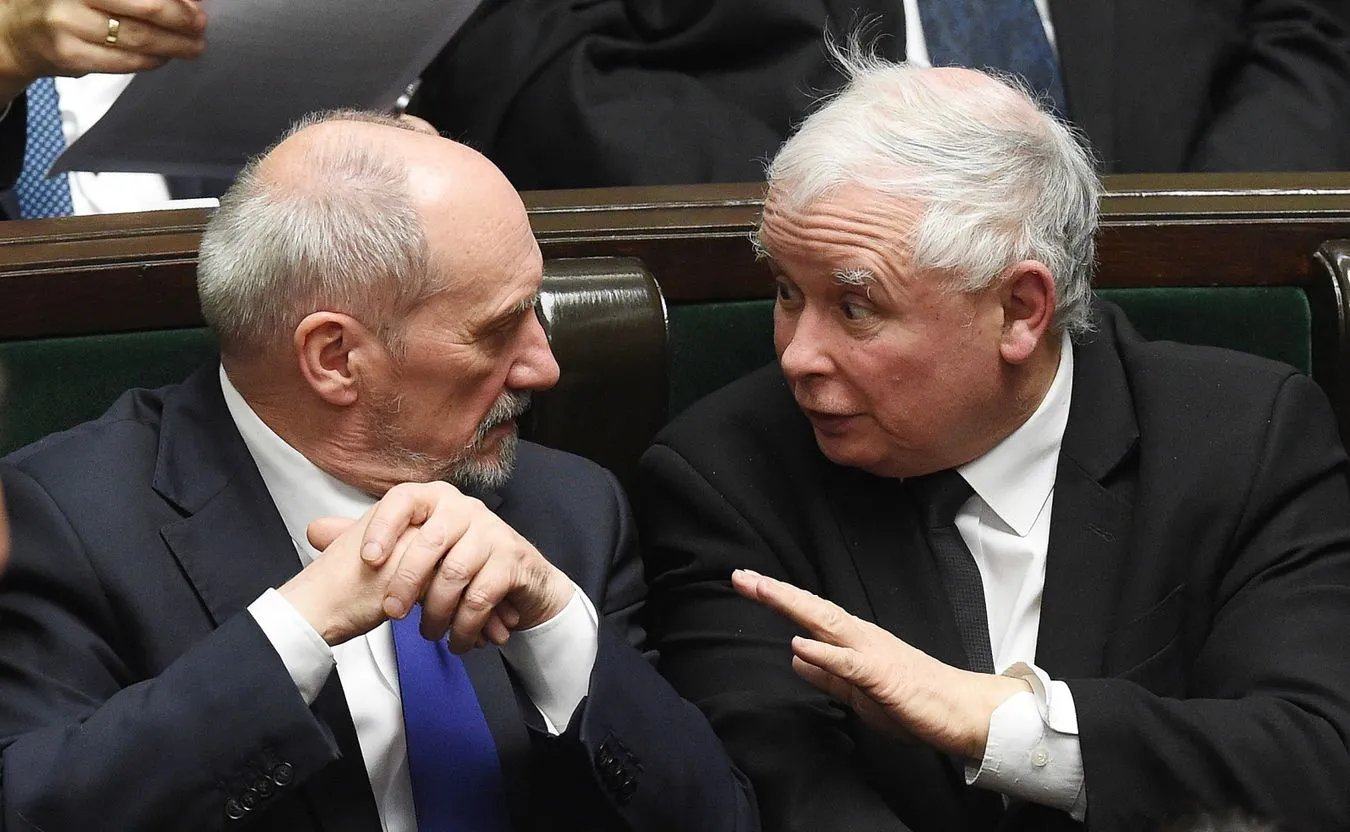 Karczewski: Macierewicz nie odszedł. Nowy premier ma prawo swobodnie kształtować rząd
