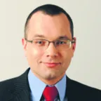 2758255-mikolaj-pietrzak-dziekan-ora.jpg