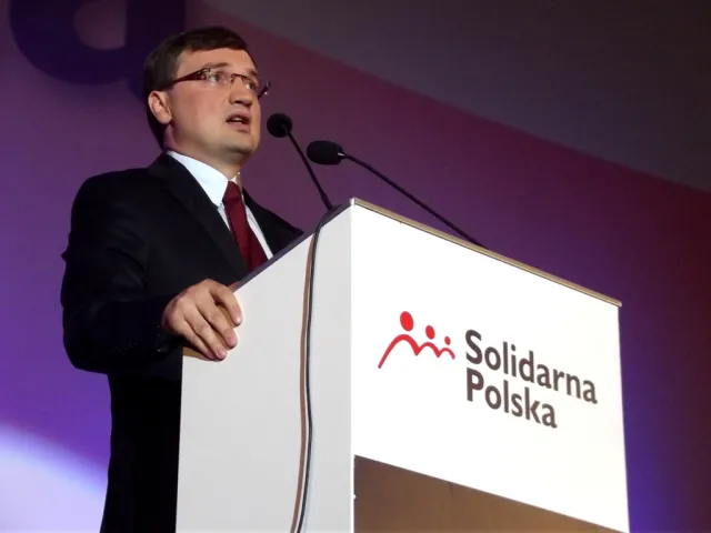 PO domaga się dymisji Ziobry po publikacji nt. finansowania Solidarnej Polski