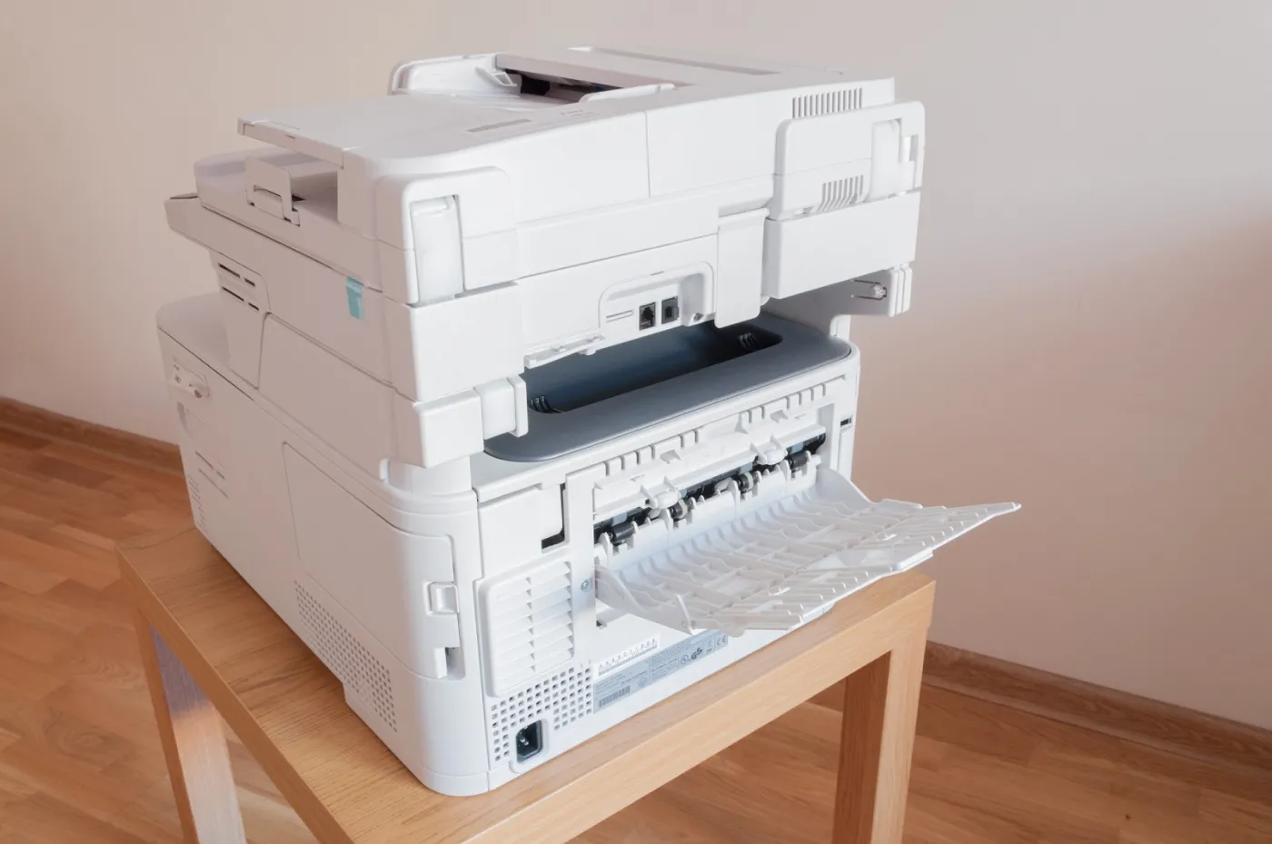 Jaką drukarkę do biura wybrać – test OKI MC363dn