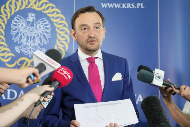 Rzecznik KRS o uchwałach krakowskich sędziów: Sędziowie powinni wiedzieć, że niekonstytucyjność stwierdza TK