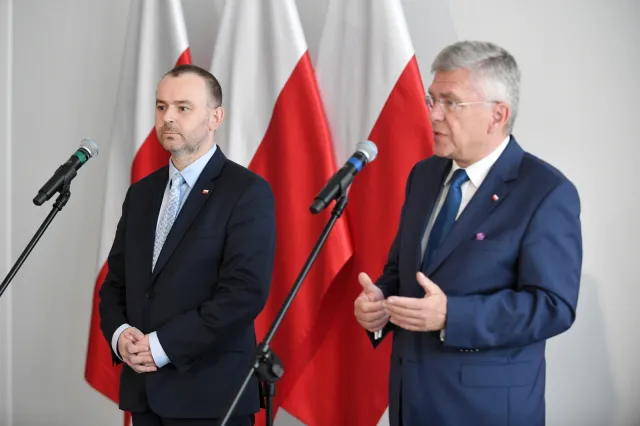 Karczewski o zmianie konstytucji: Będą kolejne spotkania ws. referendum