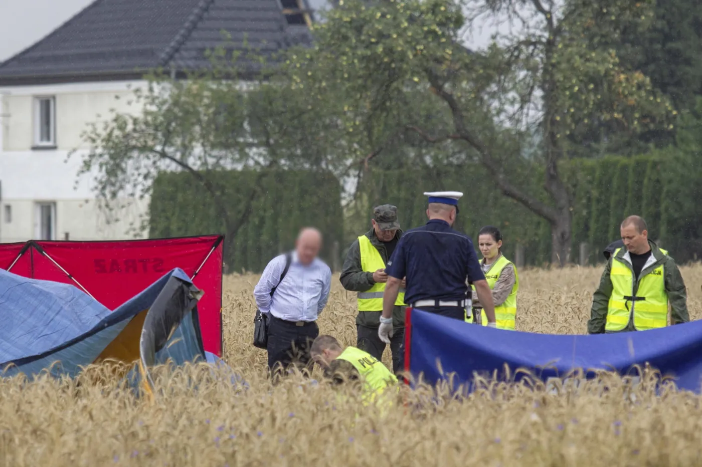 Opole: Katastrofa śmigłowca w Domecku - dwie osoby nie żyją