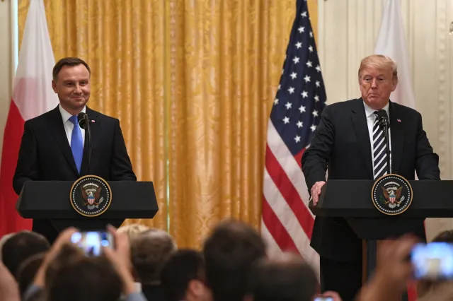 Trump po spotkaniu z Dudą: Polska w zakresie obronności nie wykorzystuje USA, nie mówi tylko "płaćcie, płaćcie"
