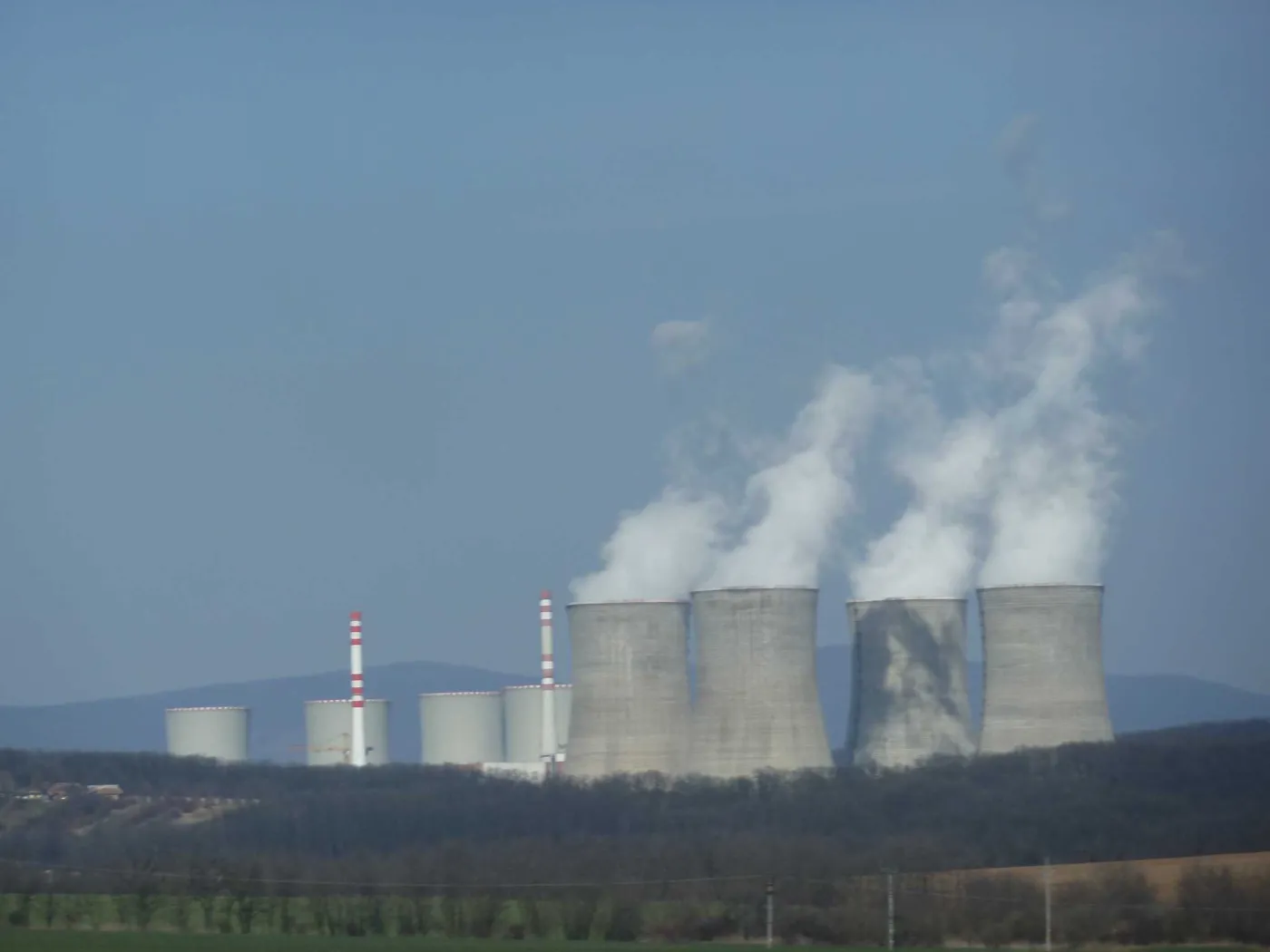 Rosja: Pod Petersburgiem doszło do awarii w elektrowni atomowej