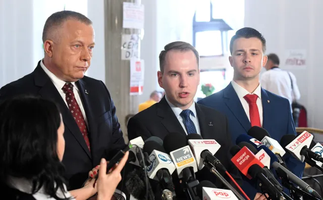 Andruszkiewicz prosi wyborców o wsparcie: Trwa na mnie oszczercza nagonka