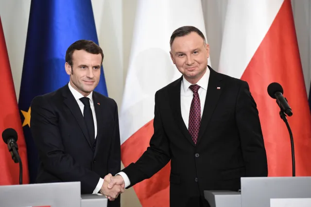 Paryż chce łagodzić napięcia z Polską