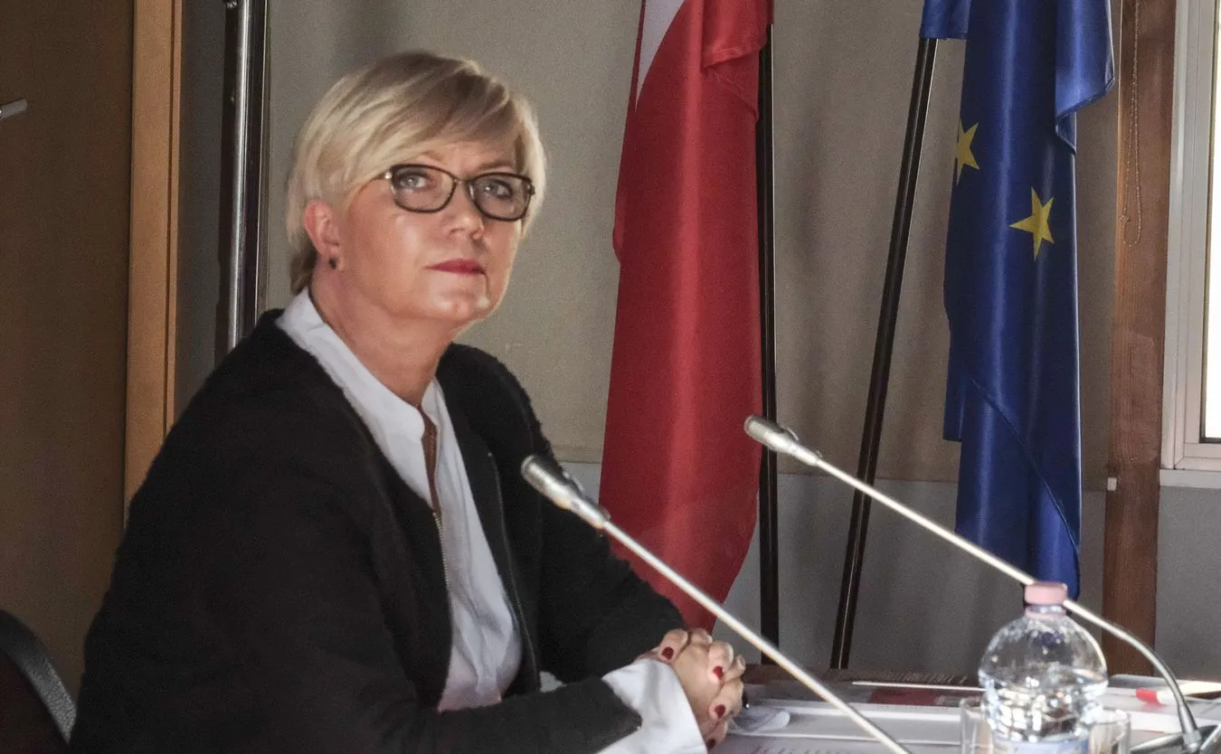 KO: Prezes TK nie znajduje czasu, by stanąć przed obliczem społeczeństwa