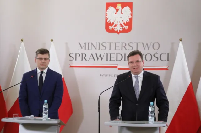 Ministerstwo Sprawiedliwości: Raport NIK to gigantyczna manipulacja. Uderza w PO
