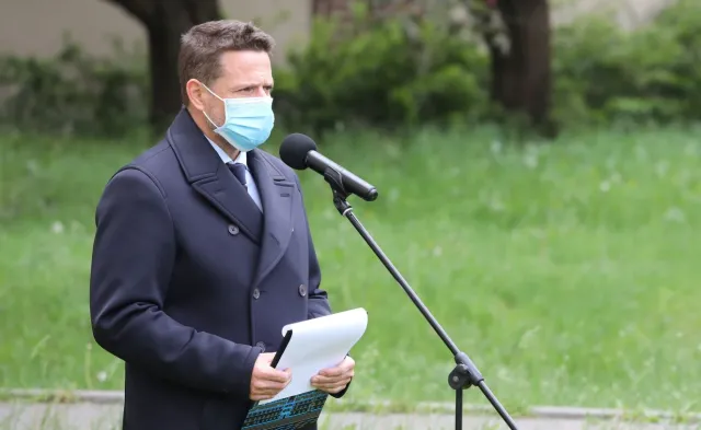 Strajk przedsiębiorców. Trzaskowski: Nie akceptuję sposobu, w jaki potraktowano protestujących