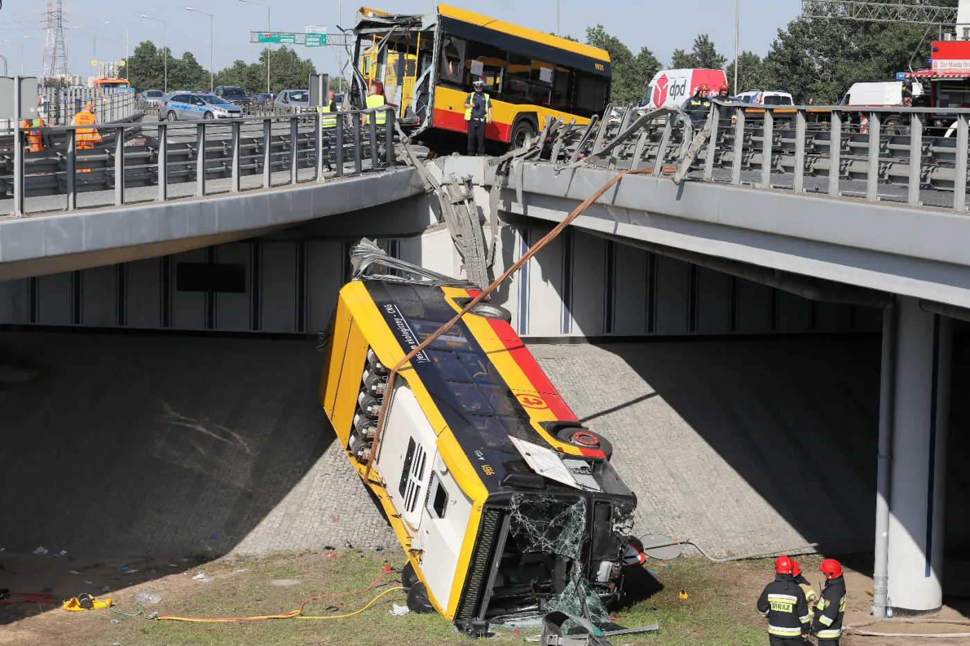 Sąd nie przedłużył aresztu dla kierowcy autobusu, który spowodował wypadek na moście Grota-Roweckiego
