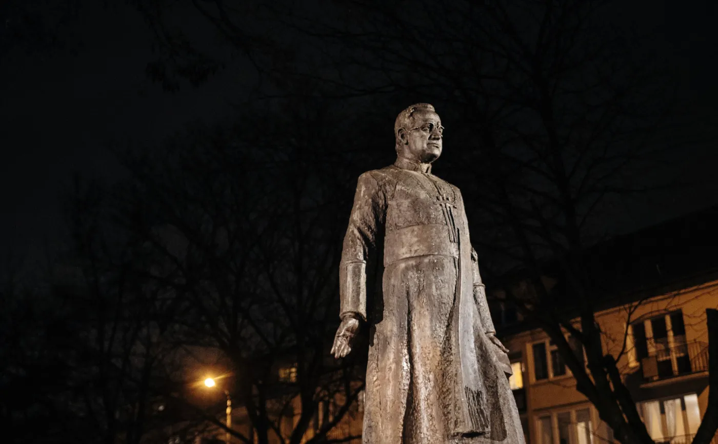 Ks. Henryk Jankowski starcił honorowe obywatelstwo Gdańska, a jego pomnik zostanie rozebrany