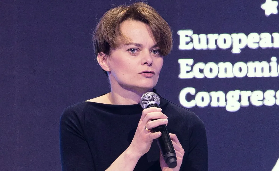 Pakiet zachęt dla Polaków w Wielkiej Brytanii? Emilewicz: Będziemy o tym rozmawiać