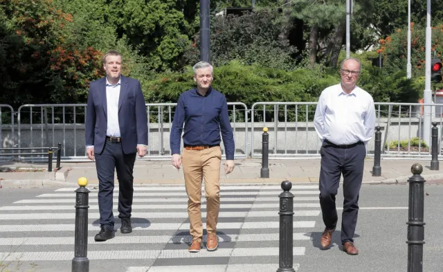 PKW zarejestrowała 6 komitetów wyborczych. KW Lewica ma problem
