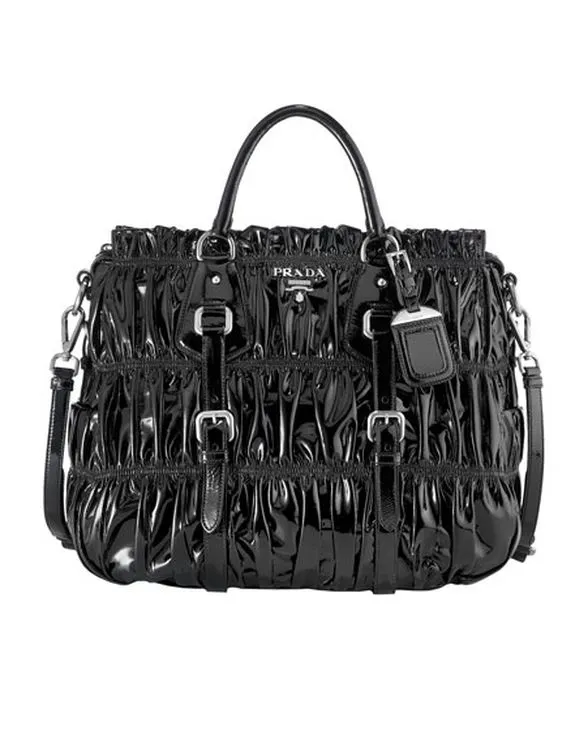 fr_prada_gauffre_253147a_1110307.jpg