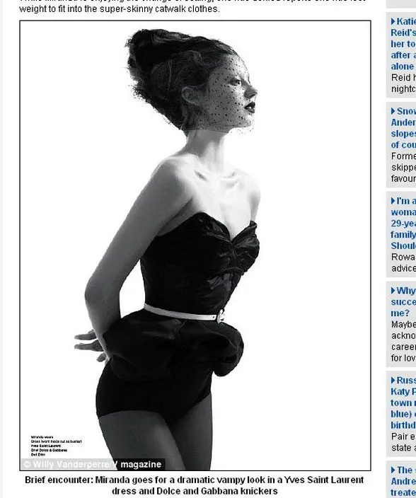Dziewczyna Blooma nowoczesną pin-up girl