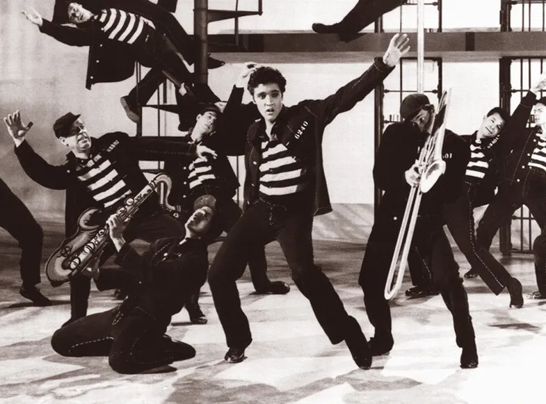 Elvis Presley w filmie "Jailhouse Rock"