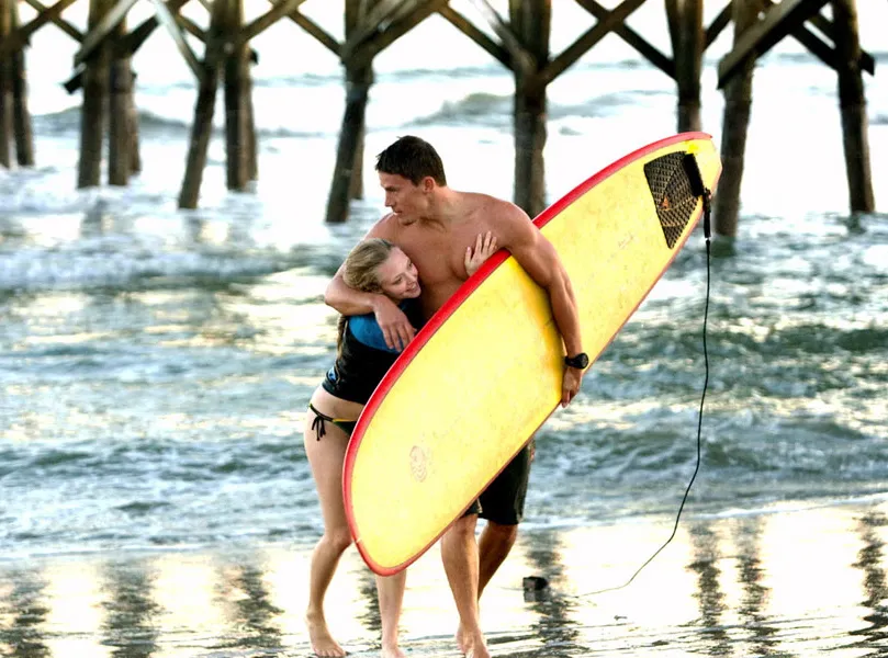 Channing Tatum i Amanda Seyfried w filmie "Wciąż ją kocham" (oryg. "Dear John")