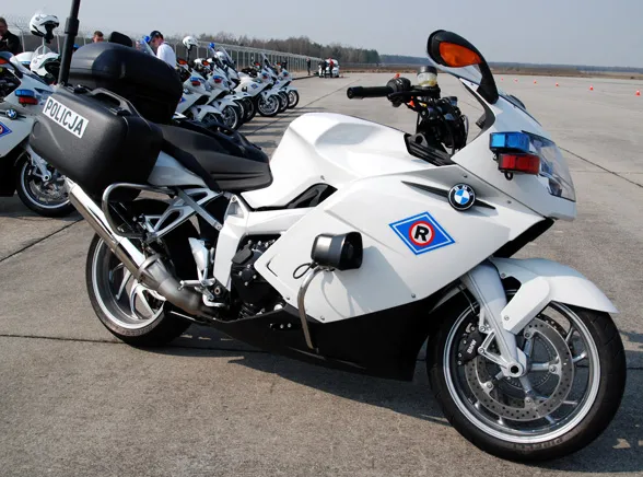 Uwaga na policyjne BMW!