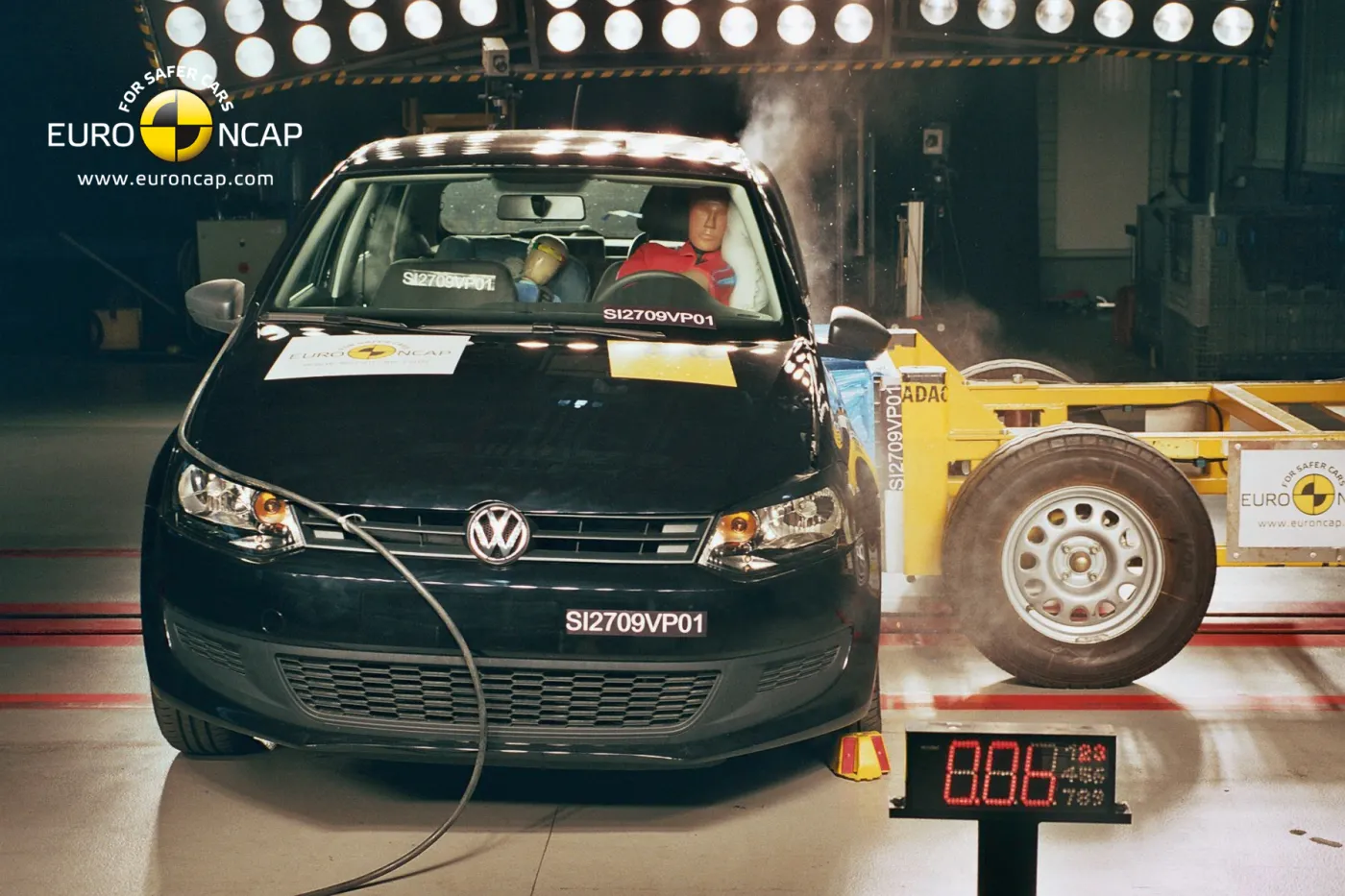 fr_vw_polo_side_0_240820a_835076.jpg