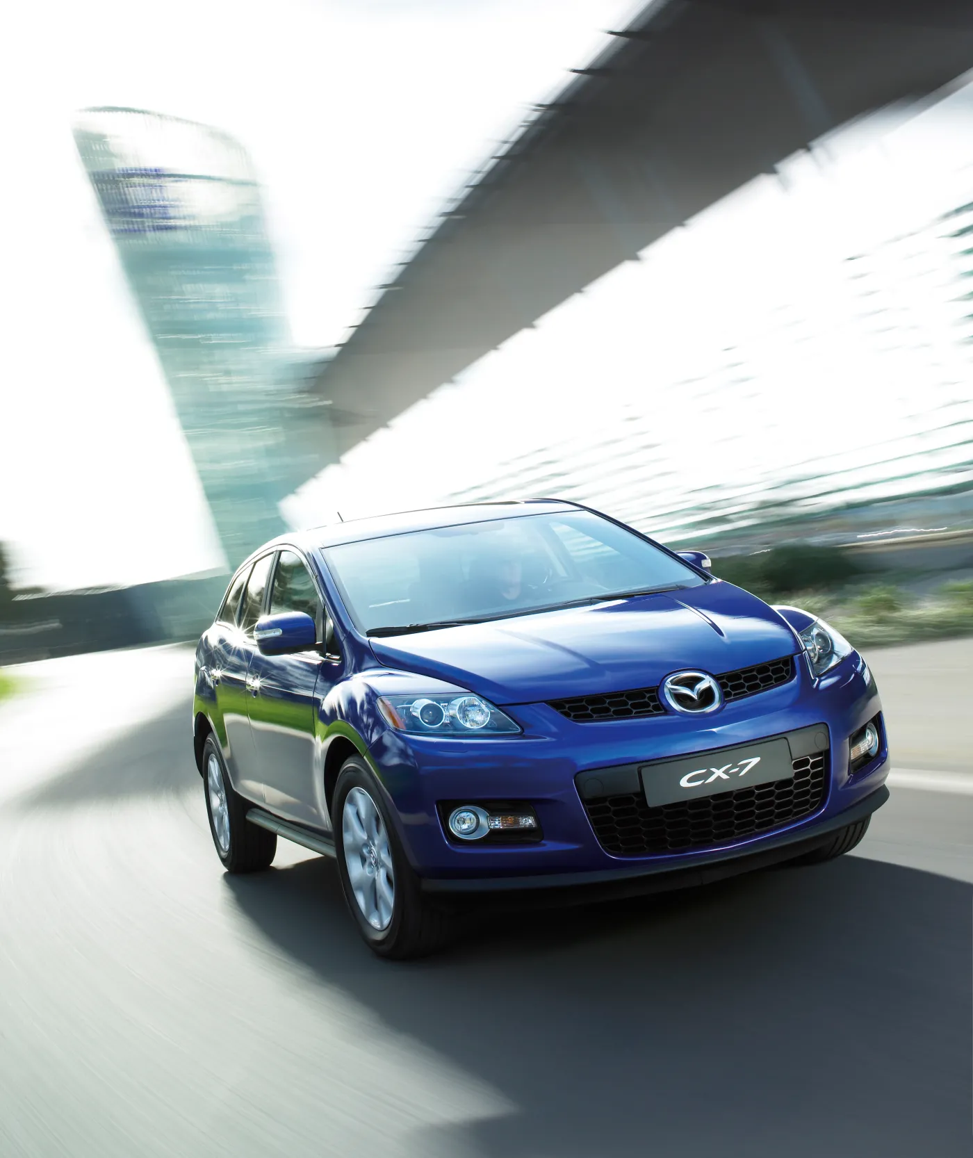 fr_mazda_cx7_action_89094a_300245.jpg