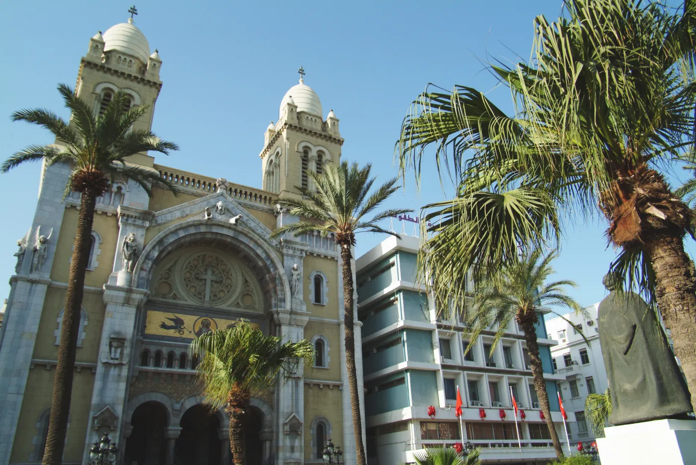 fr_1209tunis_jpg_94017a_318264.jpg