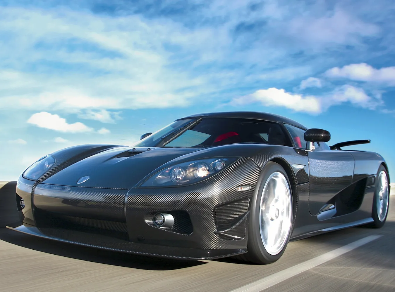 fr_koenigsegg_ccxr_213249a_479175.jpg