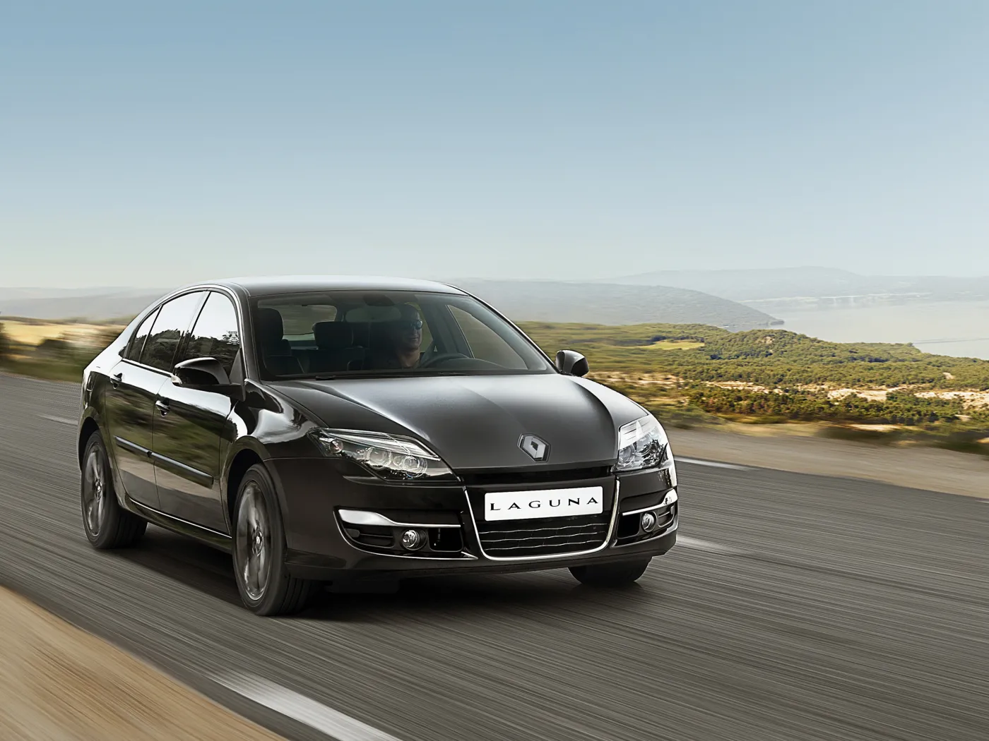 nouvelle_renault_laguna_1_1530510.jpg