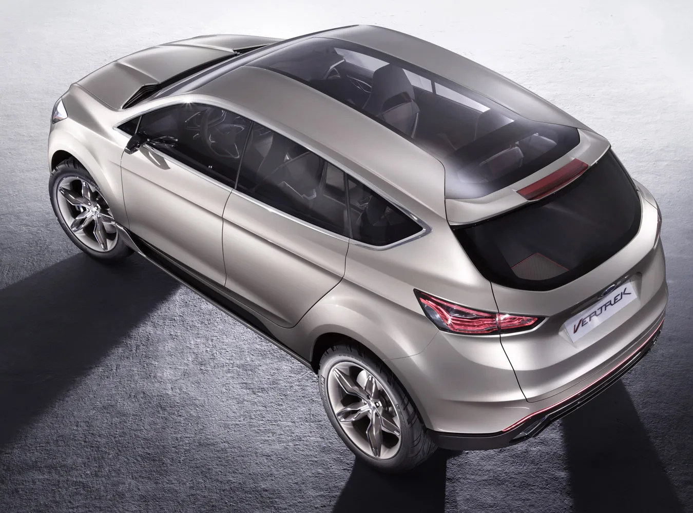 fordvertrekconcept_12_hr_1741720.jpg