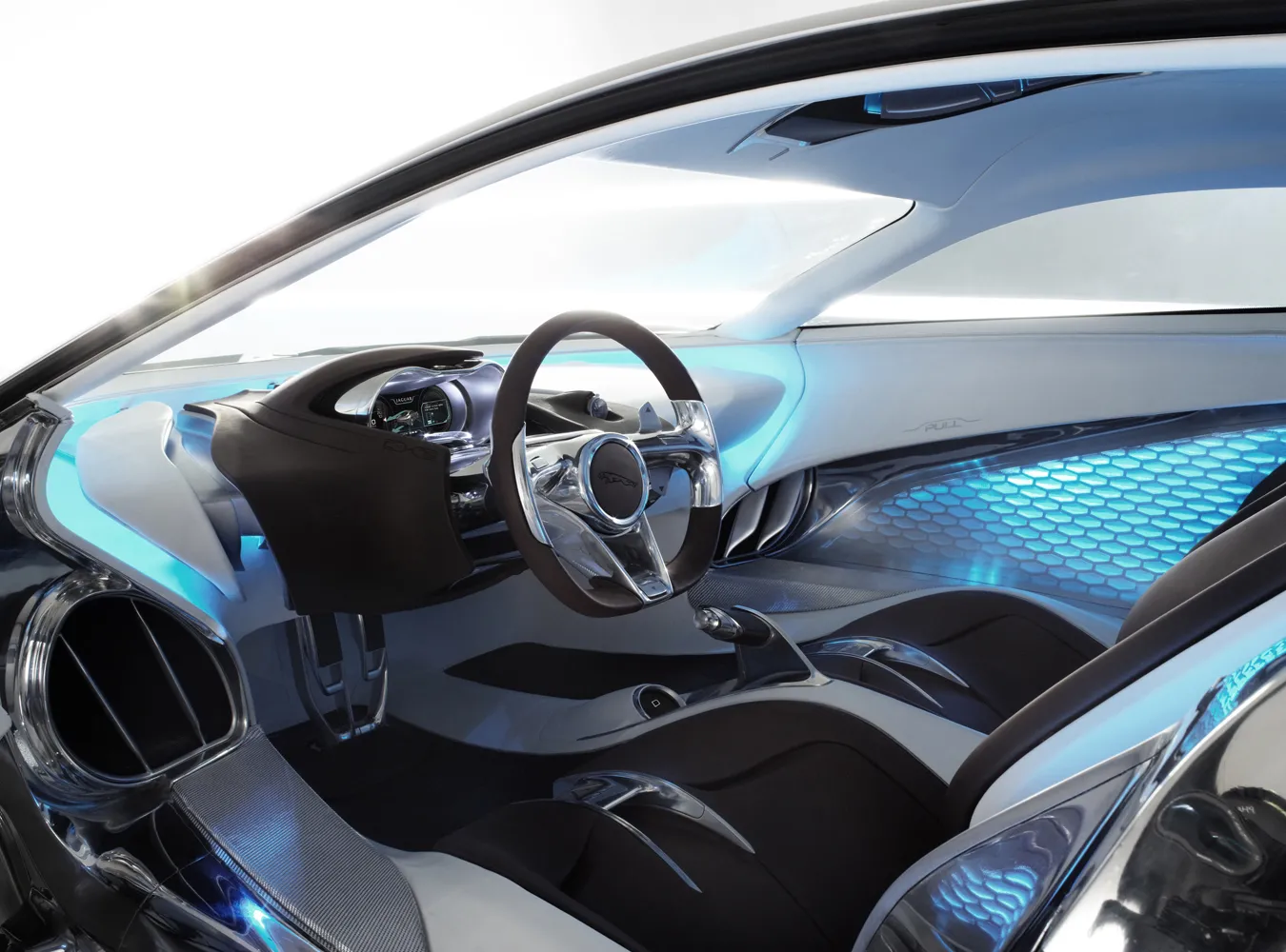Jaguar wyprodukuje C-X75