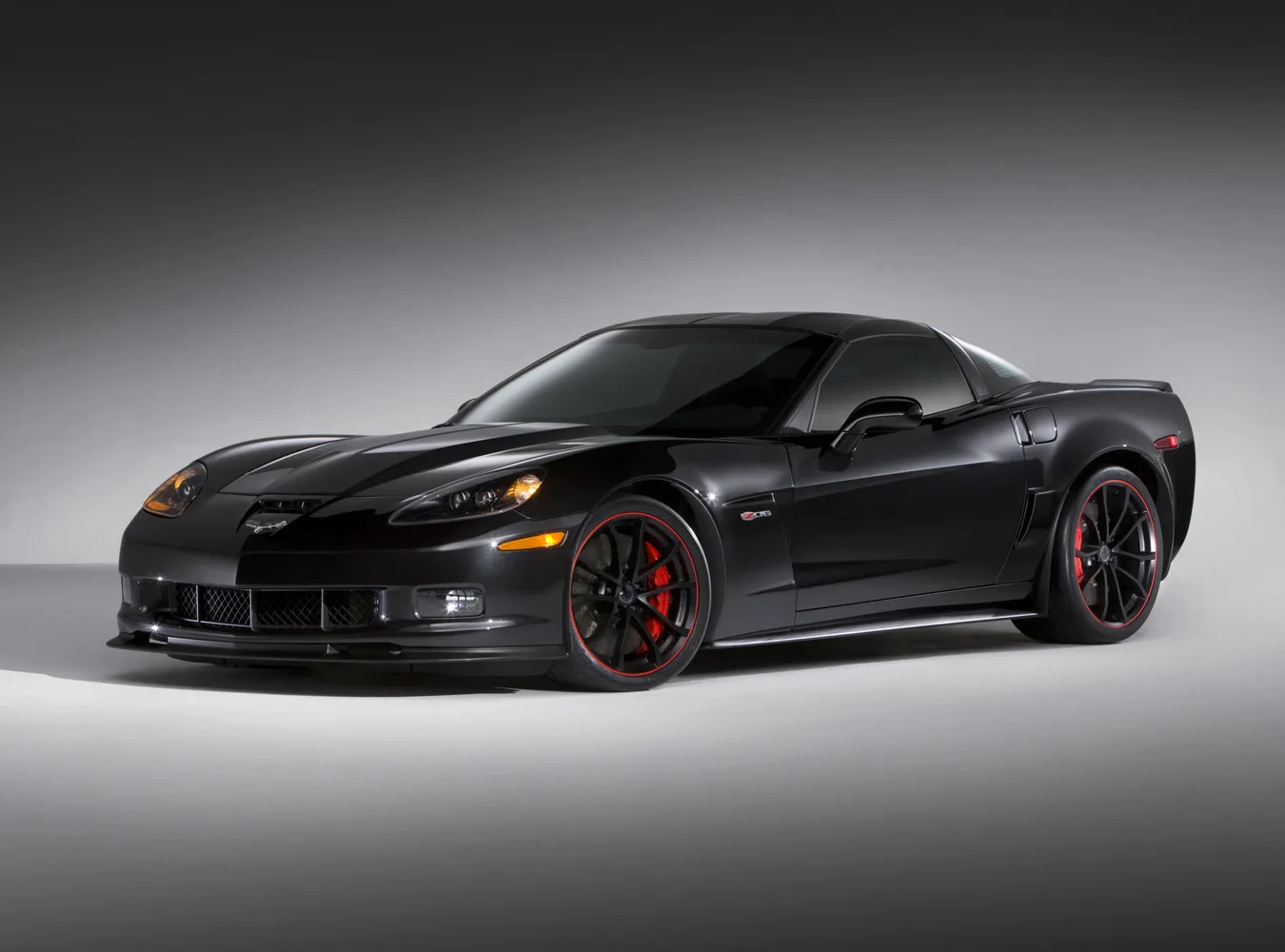 1969679-12corvette-cent-z06-0071.jpg