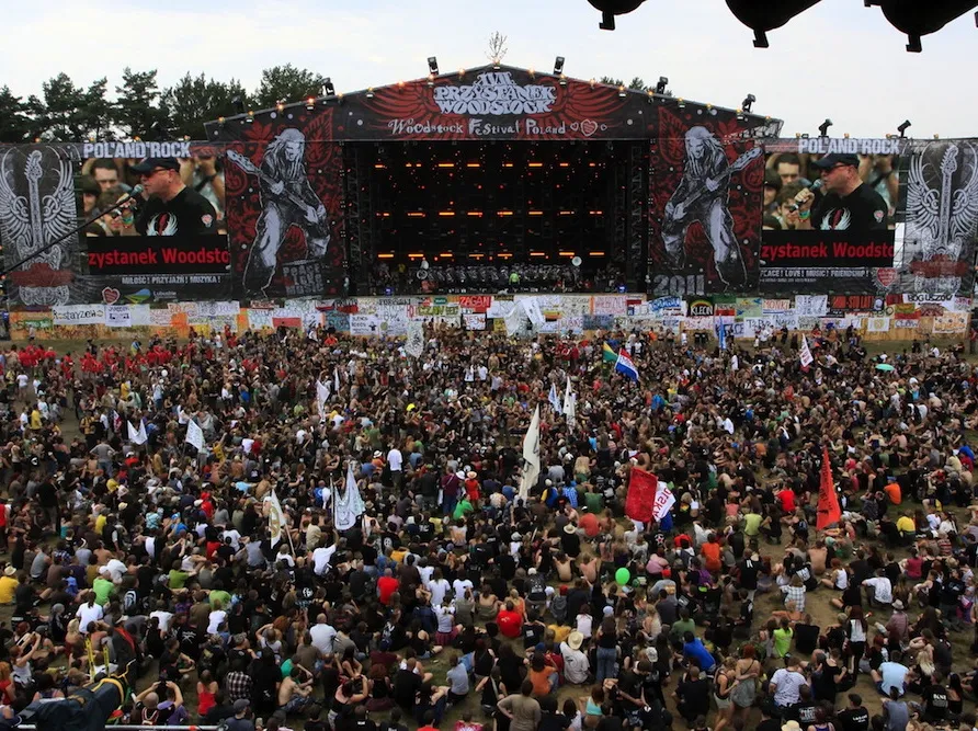 2350867-xvii-przystanek-woodstock.jpg