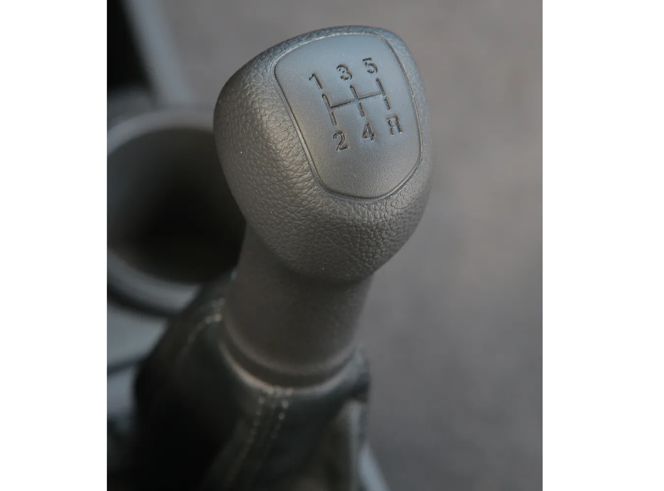 2359597-chevrolet-spark-test-18.jpg