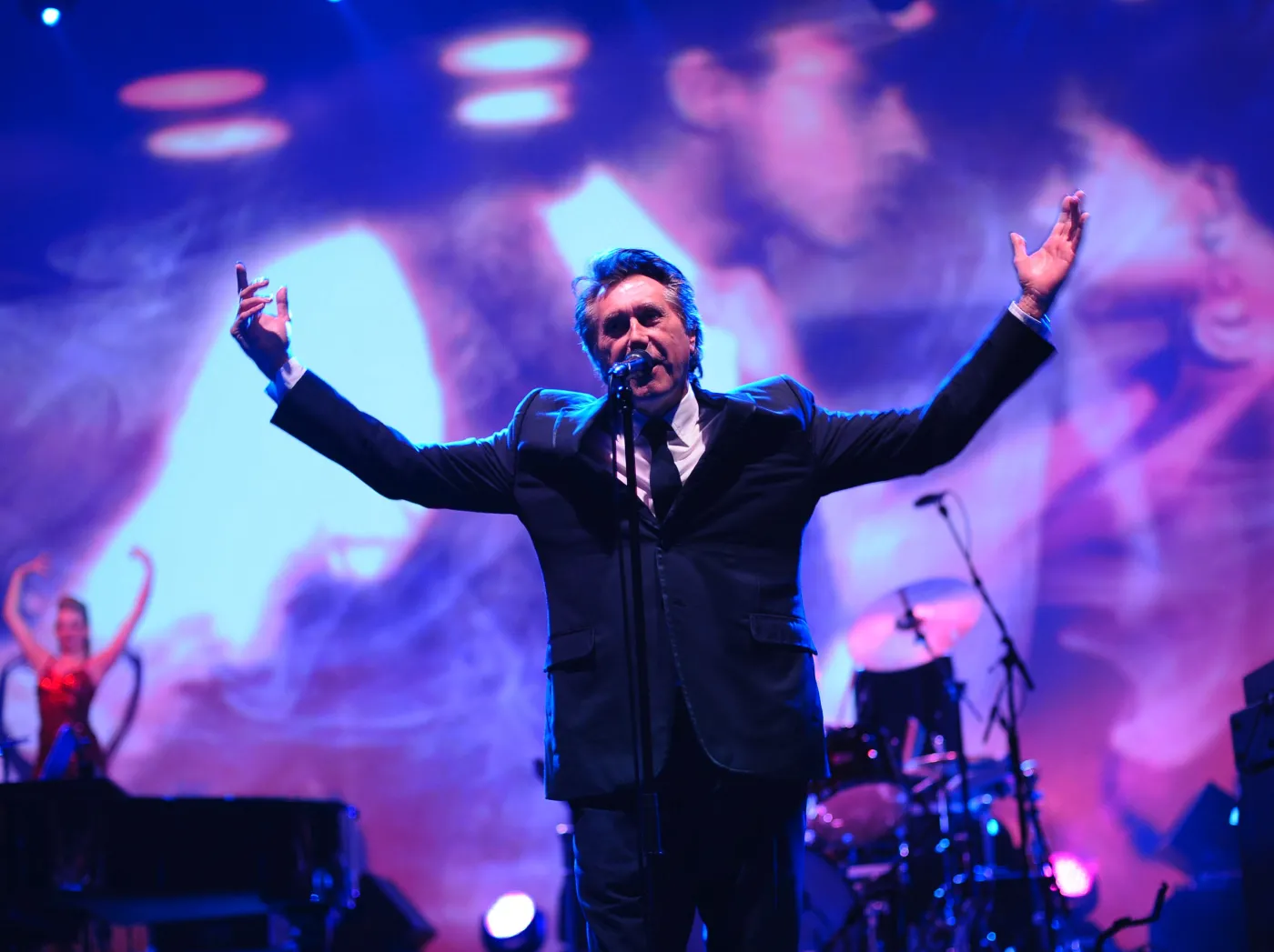 2482204-bryan-ferry-w-warszawie.jpg