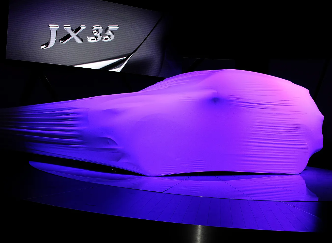 2748017-infiniti-jx-35-crossover.jpg