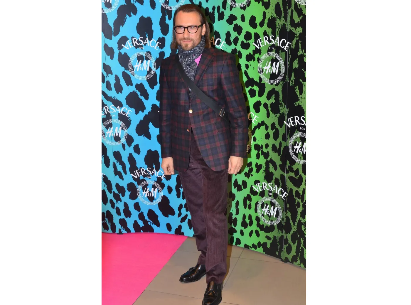 2750376-nocna-gala-versace-w-h-m.jpg