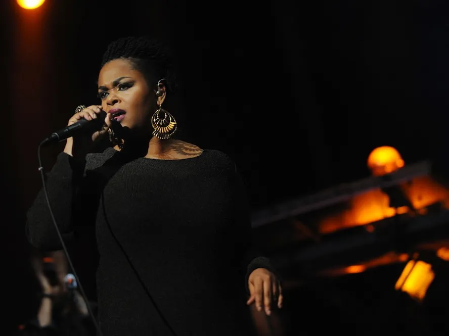 2815005-jill-scott-w-warszawie.jpg