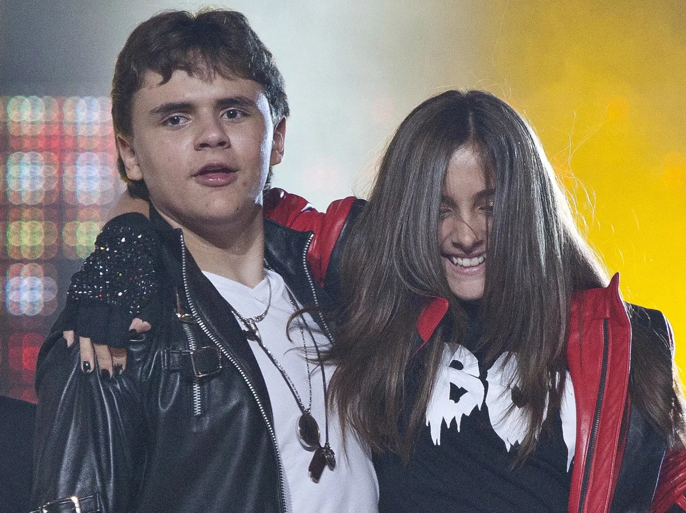 2586952-prince-i-paris-jackson.jpg