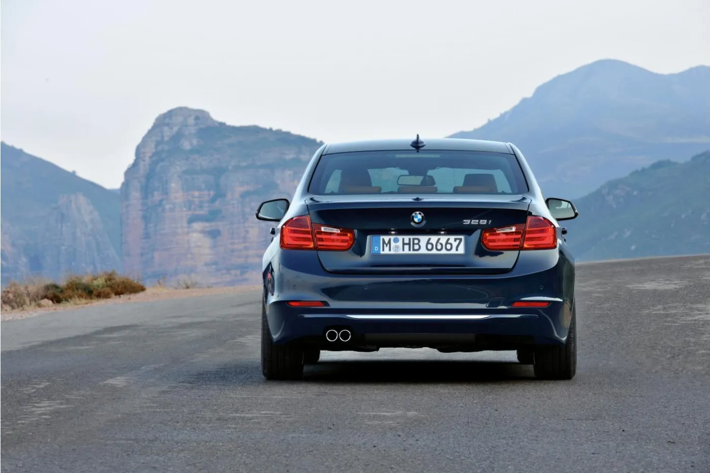 2618011-bmw-serii-3-nowe-new-14.jpg